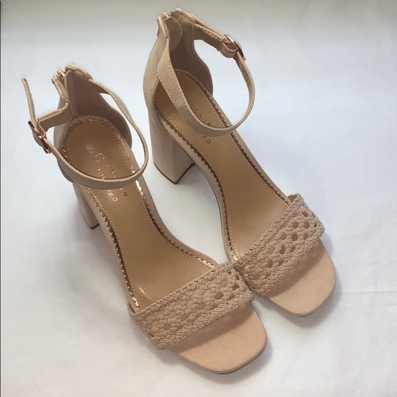 LAST ONE AVAILABLE - New Women's LC Lauren Conrad Block Heel Sandals Size 9.5 - Picture 2 of 11